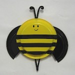 paper plate bee craft