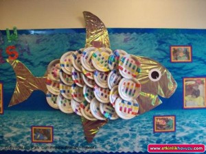 paper plate fish bulletin board