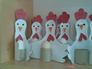 toilet paper hen craft