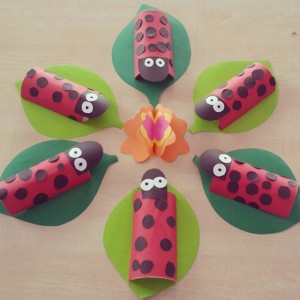 toilet paper roll ladybug craft (3)