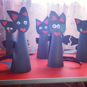 cone shaped cat craft