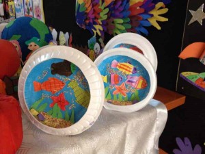 paper plate aquarium craft idea (1)