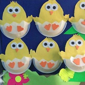 paper plate chick craft idea for preschoolers (1)