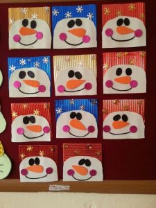 snowman-christmas-card-craft-idea-for-kids-2