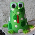 Foam Cup Frog Craft
