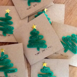 PIPE CLEANER CHRISTMAS TREE CARDS