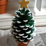 pinecone christmas tree craft