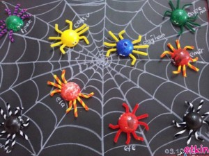ping-pong-ball-spider-craft