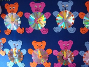 bear clock craft idea (8)