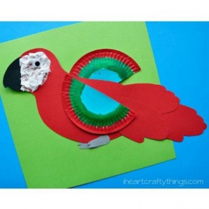 paper plate parrot craft