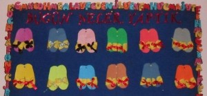 slippers craft idea for kids (3)