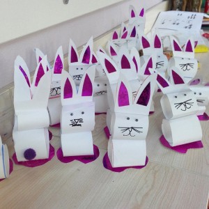 paper roll bunny craft