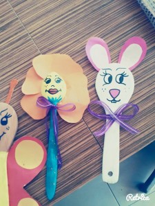 wooden spoon craft idea for kids (3)