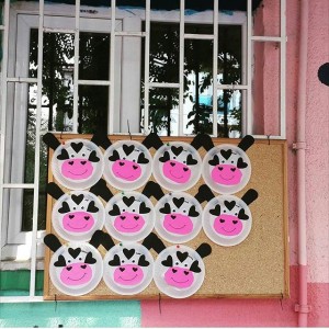 paper plate cow craft