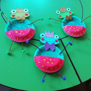 paper plate frog craft