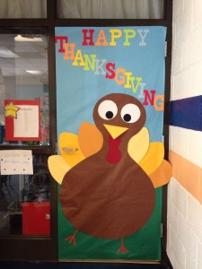 thanksgiving day door decoration idea (3)