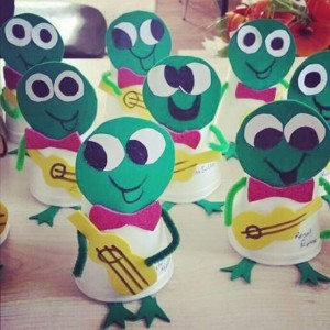 paper cup frog craft (1)