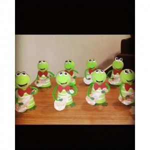 paper cup frog craft (2)