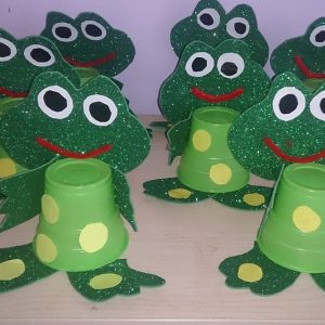 paper cup frog craft