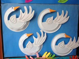 paper plate swan craft idea