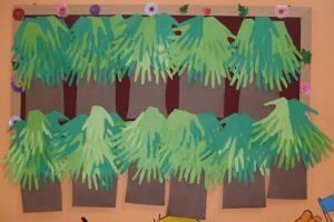 handprint tree craft idea for preschooler
