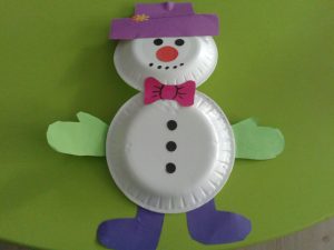 paper-plate-snowman-craft-for-kids-1